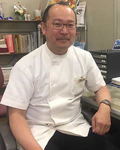 有田賢　本院長写真